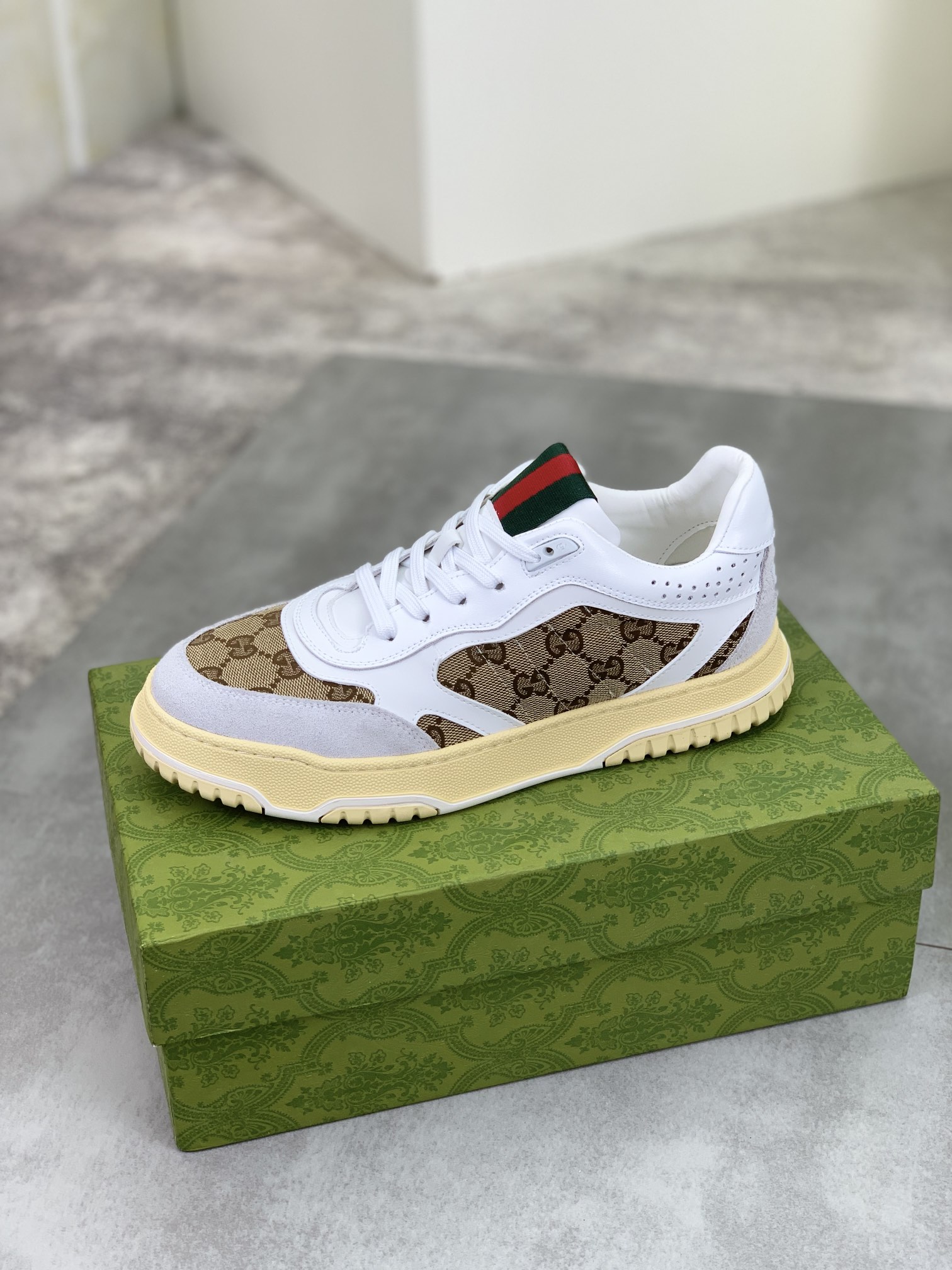 Gucci sz38-44 h0611